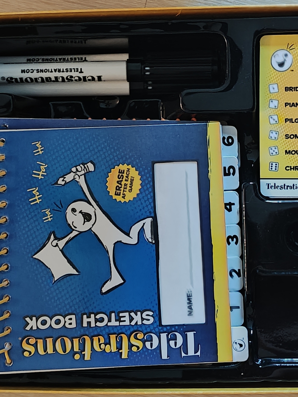 Hasbro Telestrations Game - Blue and White - Picture 3 of 3